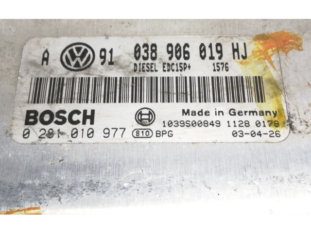 Блок управления двигателя 038906019HJ   Volkswagen Golf SportWagen