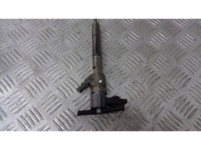 Vstřikovač 33800-2A900   Hyundai i30  pro naftový motor 1.6  