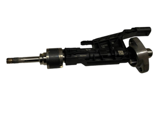 Форсунка 8671991, 13538671991    BMW M3 G80 для бензинового двигателя  3