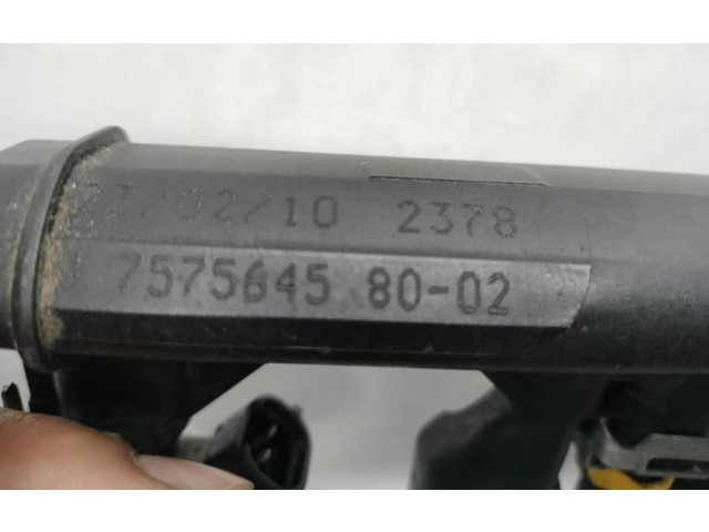 Vstřikovací lišta 757564580   Citroen C3     