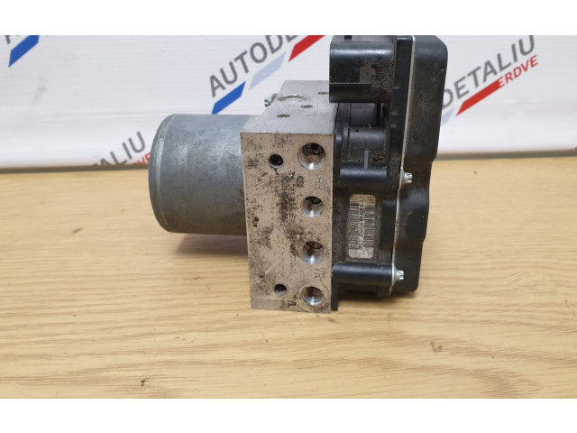 Jednotka ABS 6798991, 6798992   BMW X1 E84 2010