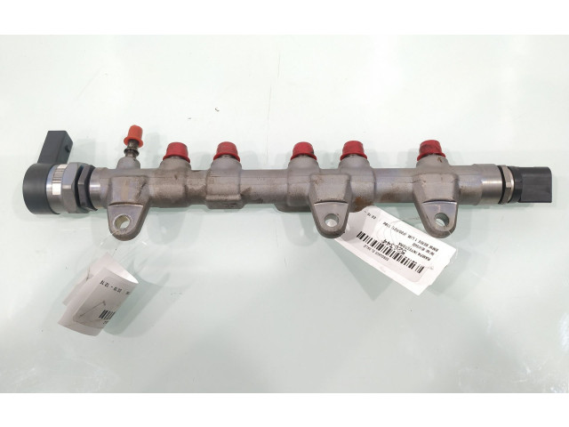 Vstřikovací lišta 851415402   BMW 1 F20 F21    B47D20A 