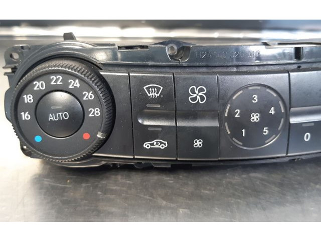 Блок управления климат-контролем 2118300385   Mercedes-Benz E W211