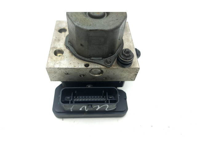 Jednotka ABS 103779700B   Tela Model S 2015