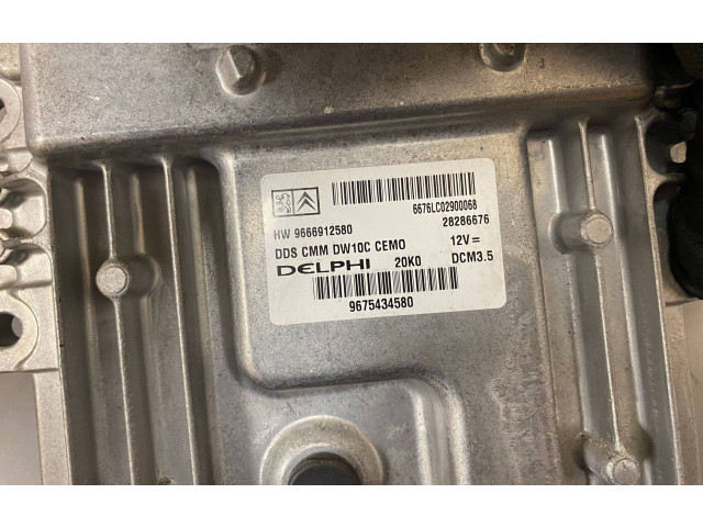 Řídící jednotka 9666912580, 9675434580   Peugeot 5008 2010