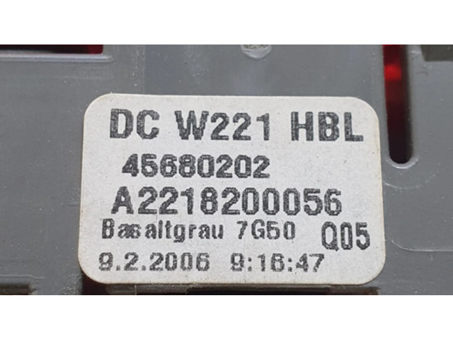 Дополнительный стоп сигнал Mercedes-Benz S W221 A2218200056 