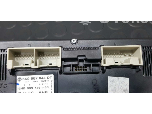 Блок управления климат-контролем 5K0907044DT   Volkswagen Scirocco