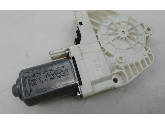Дисплей    8K0959802A   Audi A4 S4 B8 8K