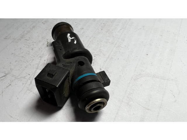 Vstřikovač 01F002A   Citroen C3  pro benzínový motor 1.4  