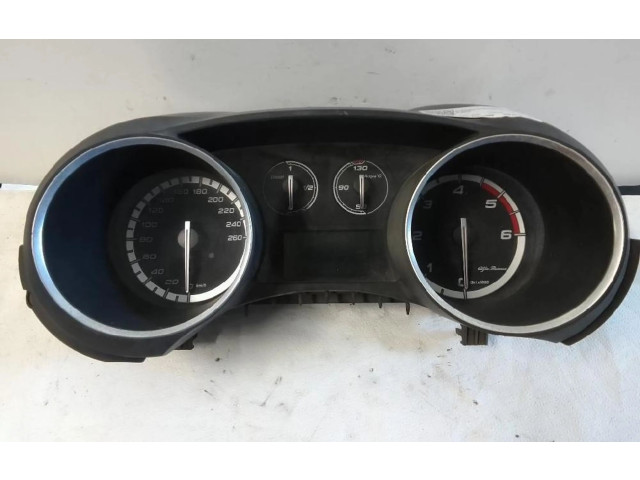 Панель приборов 50528270   Alfa Romeo Giulietta       