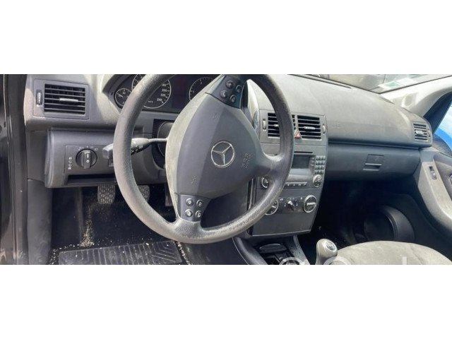 Вентилятор печки    1698200642   Mercedes-Benz A W169