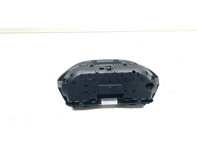 Přístrojová deska  BMW 2 F46 2015 6805183  