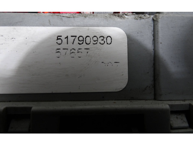   Pojistková skříňka 51790930, 57657   Fiat Bravo 2007