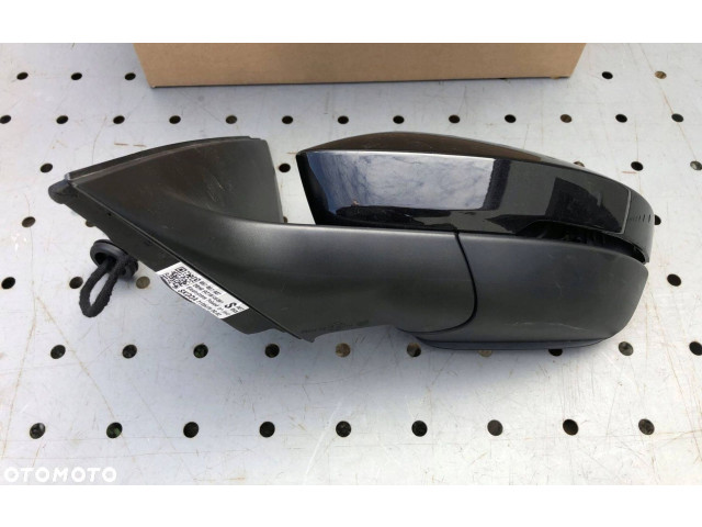 Zpětné zrcátko  Skoda Scala 2021  657857407, 28HEAA28131381  