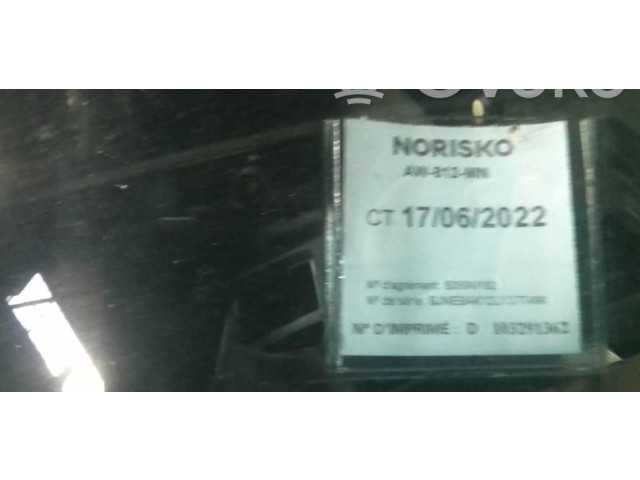 Přístrojová deska  Nissan Micra 2005 NT  