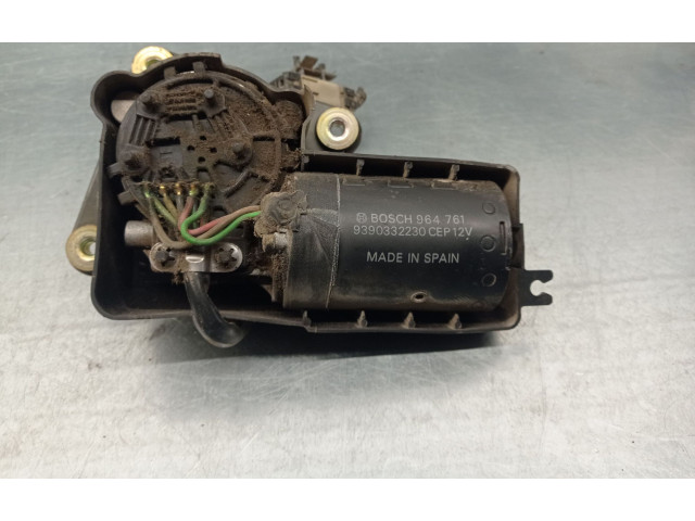 Моторчик дворников 9390332230, 964761    Nissan Serena