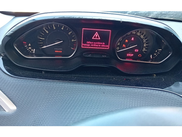 Přístrojová deska  Peugeot 2008 I 2016 9814696380  