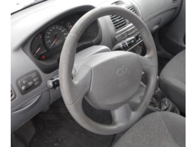 Zpětné zrcátko  Hyundai Accent 2002  8762025211CA  