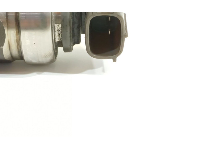Форсунка RF8G13H50    Mazda 5  RF 