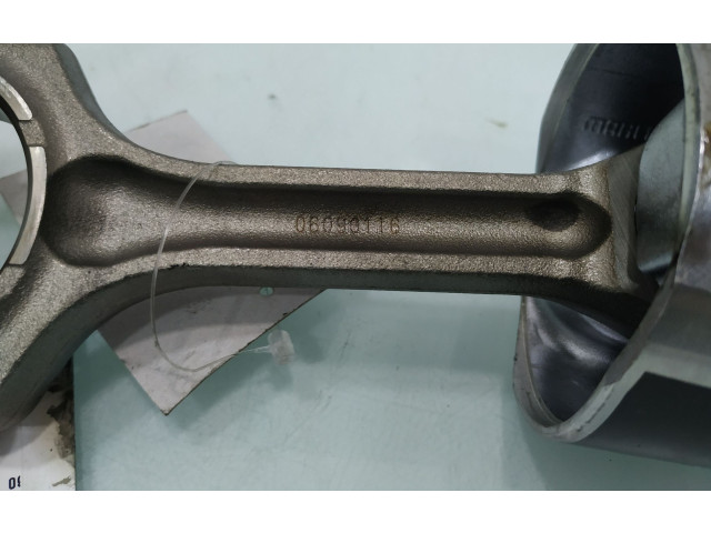Píst 08090116   Honda Civic    N22A2 