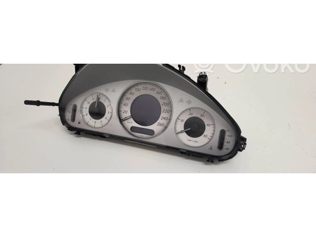 Панель приборов A2115403547, 88311361   Mercedes-Benz E W211       
