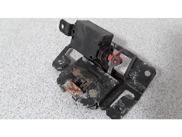 Замок багажника 51247026192    BMW 3 E46 1998-2005 года