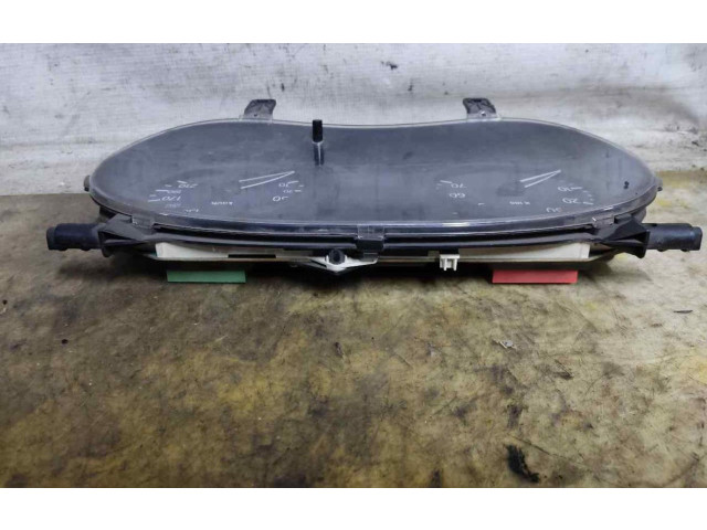 Přístrojová deska  Renault Kangoo I 2008 P8200336241  