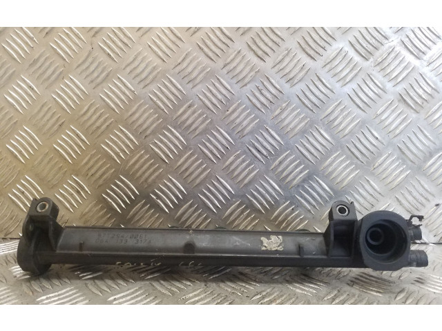 Vstřikovací lišta 06A133317A   Volkswagen Golf IV     