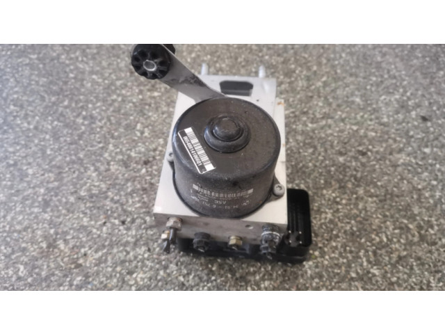 Jednotka ABS 34516751768, 6751768   BMW 3 E46 2000