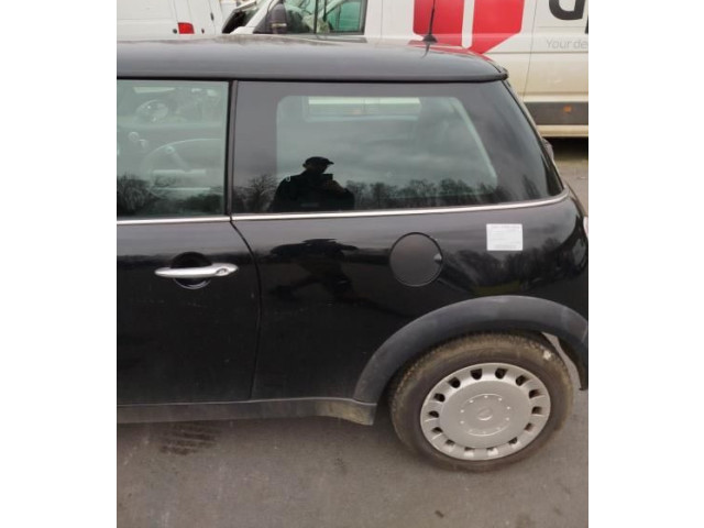   Pojistková skříňka 51337039452   Mini One - Cooper R50 - 53 2001