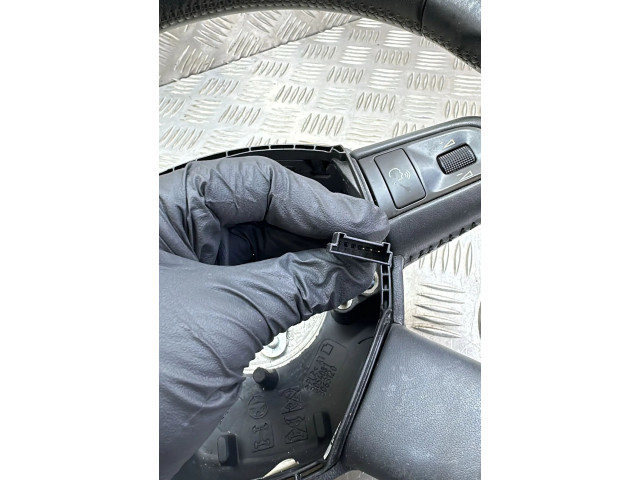 Руль Audi Q5 SQ5  2008 - 2017 года 8R0419091BWUN      
