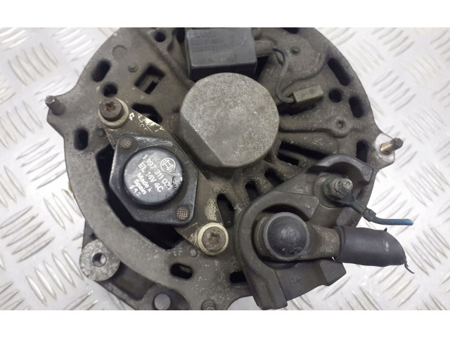 Генератор 050903015J   Audi 80 90 S2 B4      