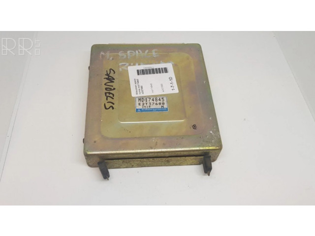 Блок управления двигателя MD332302, E2T65477   Mitsubishi Space Runner