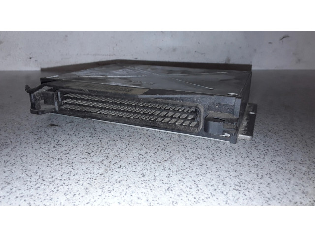 Řídící jednotka 1738775   BMW 3 E36 1998