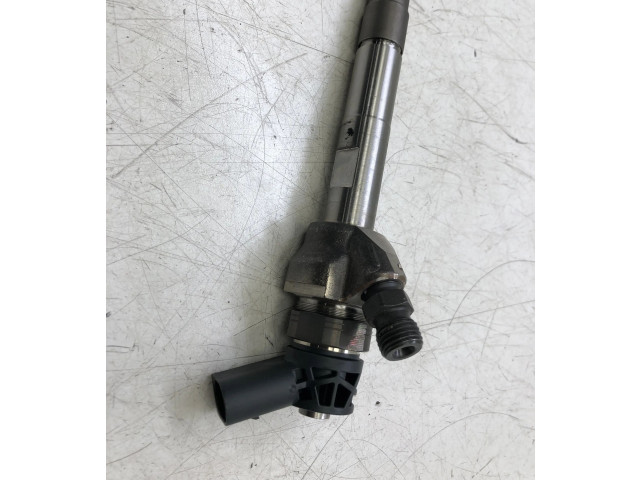 Vstřikovač 0445110613   Toyota Avensis T270     