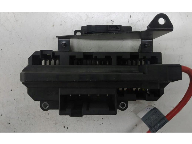   Pojistková skříňka 6113690058301   BMW 7 E65 E66 2005