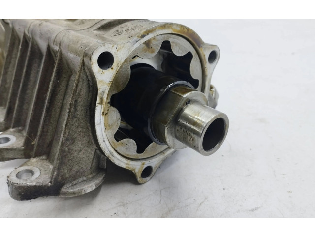 Масляный насос   2186436, 2186430  Maserati Quattroporte 