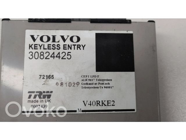 Блок управления 30824425, 72165   Volvo S40, V40