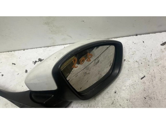 Zpětné zrcátko pravé Peugeot 208 2014  E20211047, E20311047  