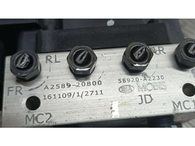 Блок АБС 58920A2230, A258920800   KIA  Ceed  2012-2018 года