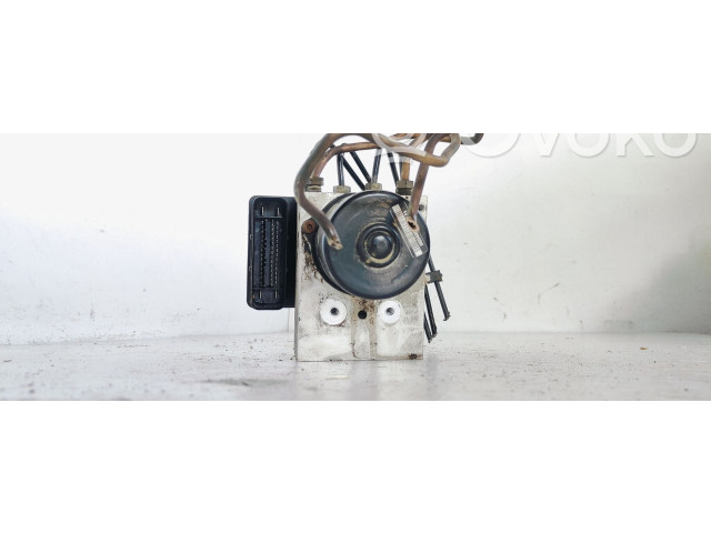 Jednotka ABS 30643982   Volvo XC90 2002