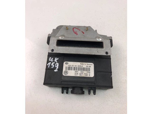 Блок управления коробкой передач 01M927733G   Volkswagen Golf III