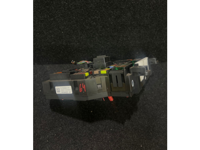 Блок предохранителей 9234423, 01279747   BMW 5 E60 E61    