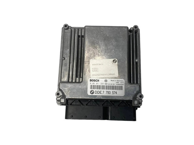 Řídící jednotka 7793574, 0281011224   BMW 5 E60 E61 2004