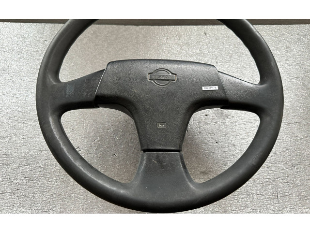 Руль Nissan Patrol Y60  1987 - 1997 года 4843033J00      
