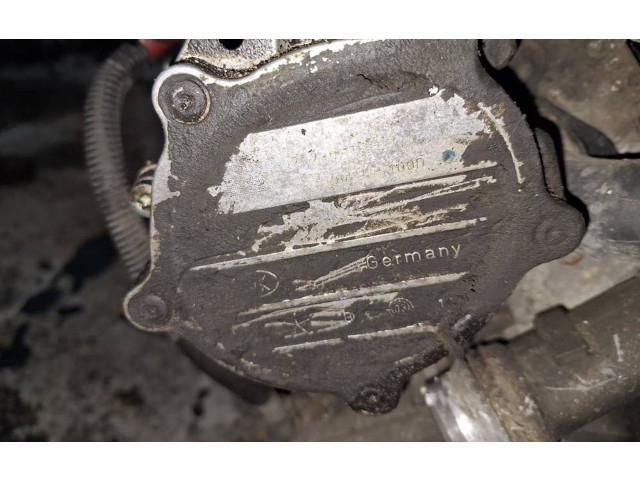 Вакуумный насос 06b145100d   Audi A6 S6 C6 4F      