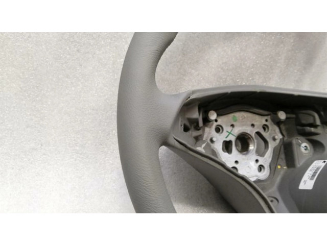 Volant Mercedes-Benz SL R230 2009 A2304602718  