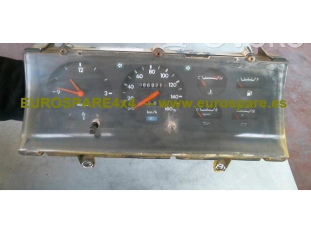 Přístrojová deska  Nissan Patrol 260 1989 42907  