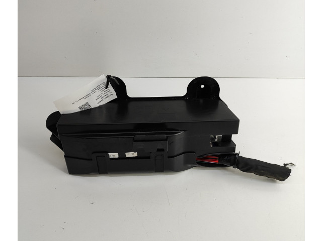   Pojistková skříňka 31473884, 8888347820   Volvo XC40 2024