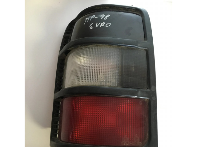 Задний фонарь левый сзади 0431540L    Mitsubishi Pajero   1991-1999 года